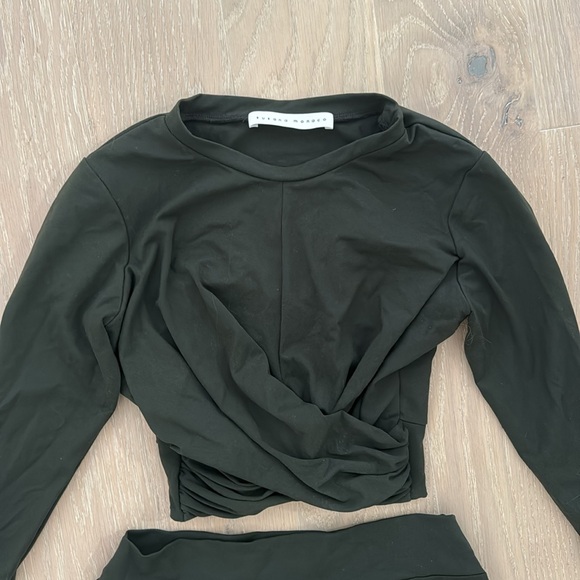 Susana Monaco Skirt and top Set - Picture 2 of 2